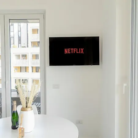 Apulialux - Exclusive And Modern City View, Private Parking Appartamento *