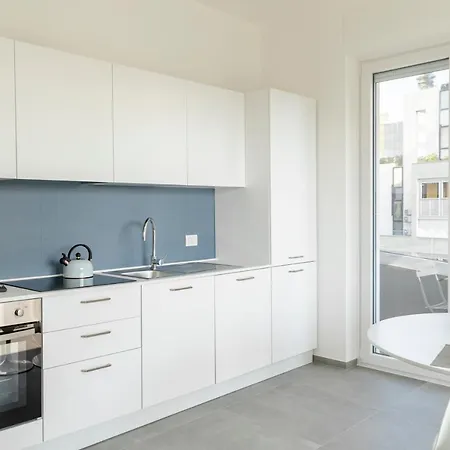 Apartment Apulialux - Exclusive And Modern City View, Private Parking Bari