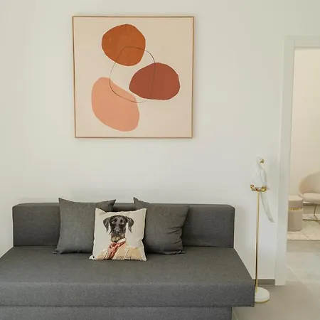 Apulialux - Exclusive And Modern City View, Private Parking *